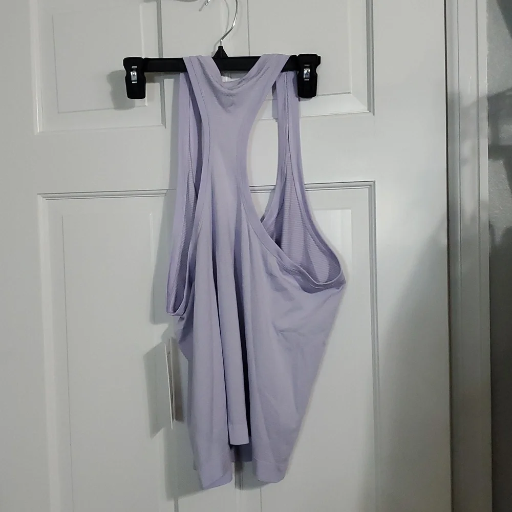 NWT Lululemon Swiftly Tech Racerback Tank 2.0 Race Lavender Frost Sz 4 - Picture 2 of 3